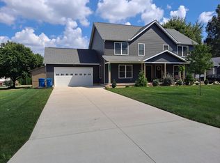 3997 Cox Rd, Akron, OH 44319