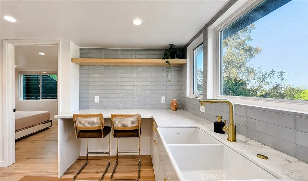 1 bed, 500 sqft, $2,845 — Photo 3