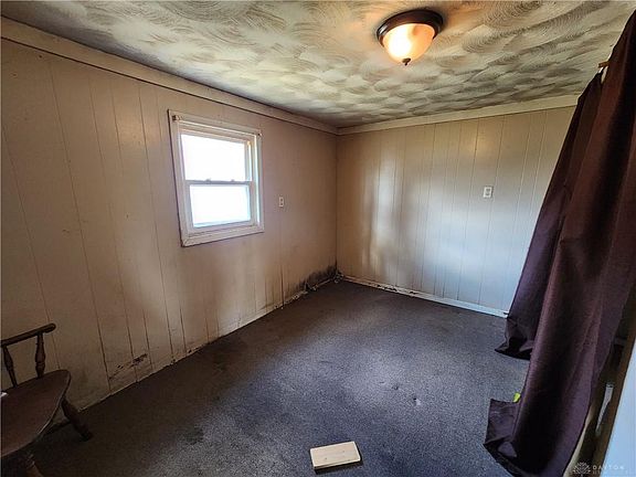 5th image of 1 Plum St