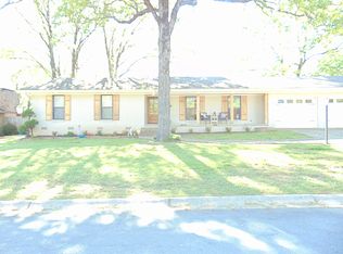 6805 Incas Dr, North Little Rock, AR 72116