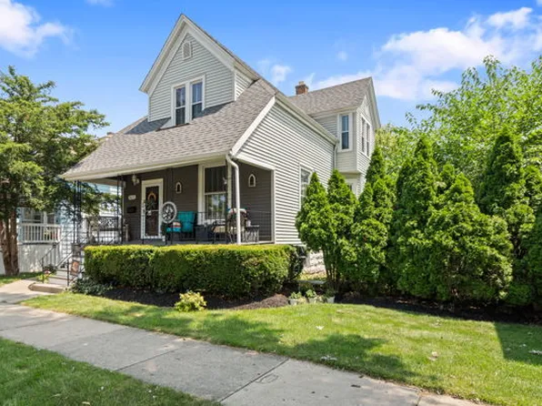 3621 Vernon Ave, Brookfield, IL 60513