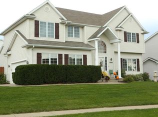 7593 Aspen Dr, West Des Moines, IA 50266
