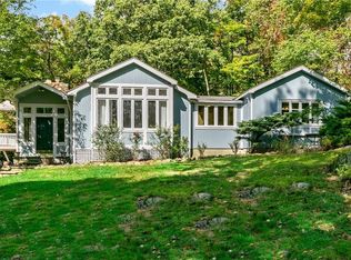 1455 Maiden Ln, Yorktown Heights, NY 10598