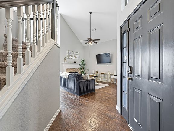 4th image of 9805 Preston Vineyard Dr