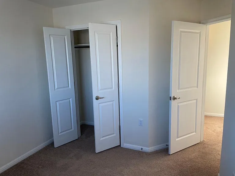 9610 Morning Iris Dr — Photo 26