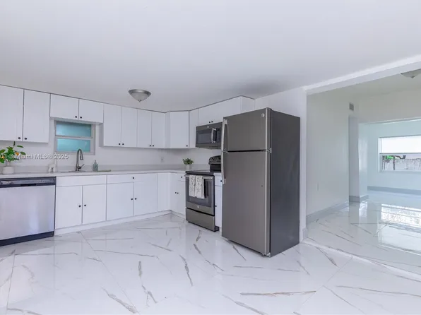 1758 NE 183rd St, North Miami Beach, FL 33179