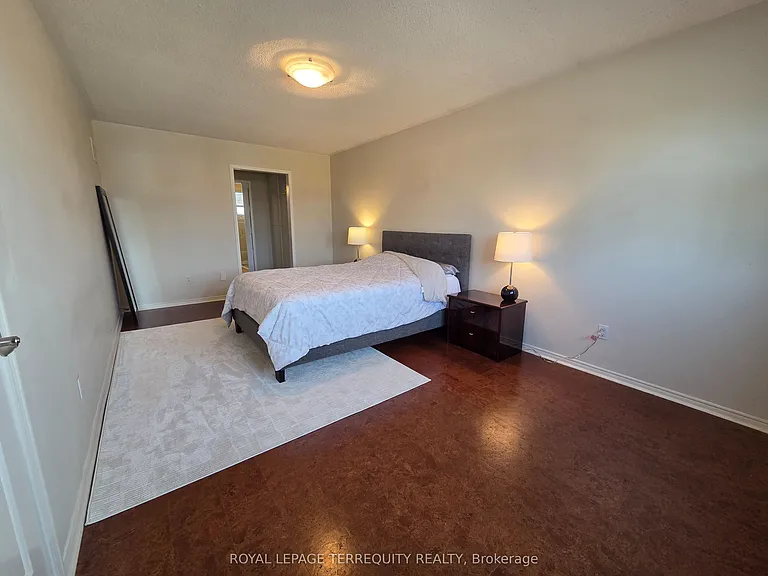 59 Foxhill Dr — Photo 28