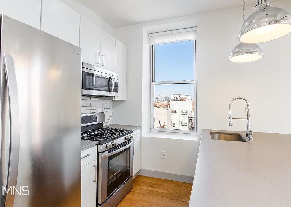 1st image of 48 Meserole St APT 4A