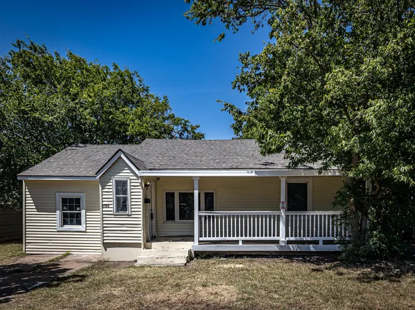 1703 NW Euclid Ave, Lawton, OK 73507