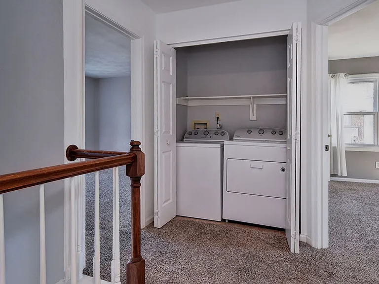 802 Marquette Ct — Photo 21