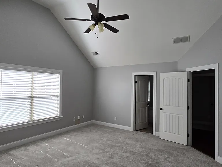 Upstairs Bedroom 5