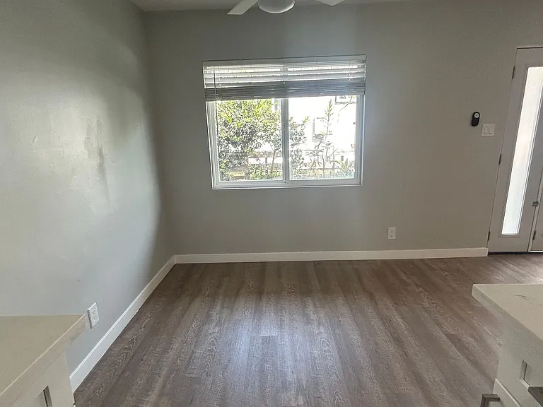 218 Chicago in Beautiful Huntington Beach! — Photo 20