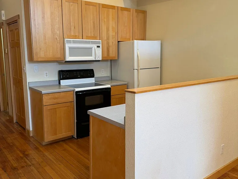 120 S Main St #1 — Photo 2