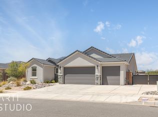 339 N Sandy Talus Dr, Washington, UT 84780