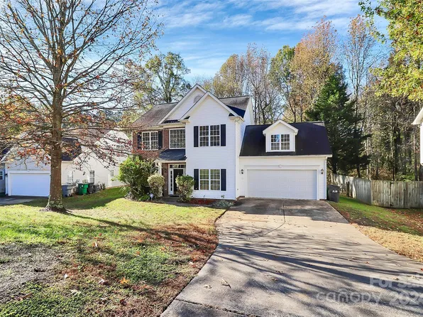 7317 Frances Irene Dr, Charlotte, NC 28215