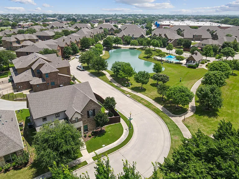4213 Pecan Bend Ln — Photo 27