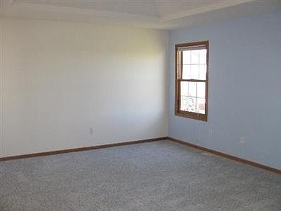 5th image of 2081 Willow Brook Dr