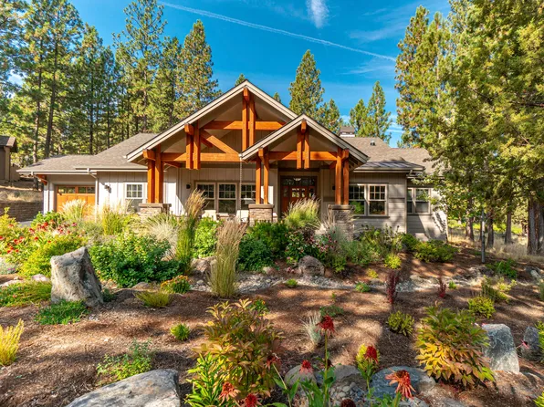 2681 Champion Cir, Bend, OR 97701