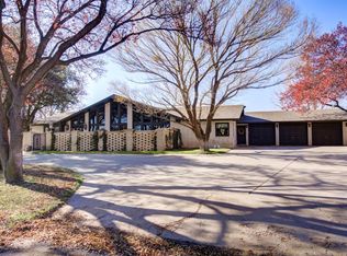 209 Yucca Ter, Plainview, TX 79072