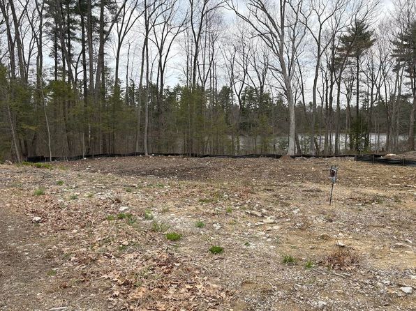 28 Morning Dove Road, Kingston, NH 03848