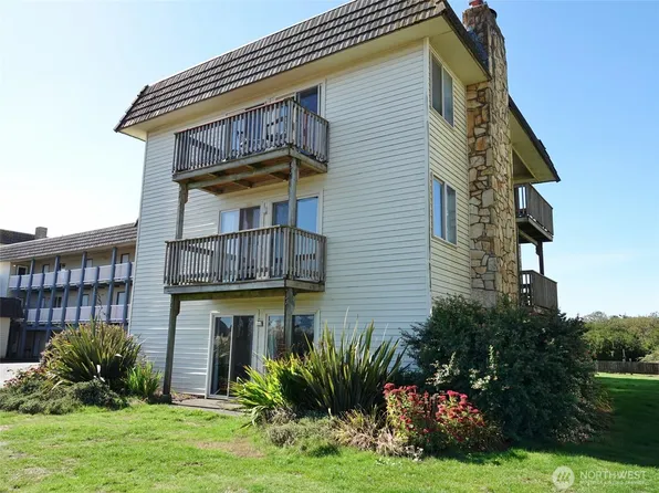 615 Ocean Shores Boulevard NW #124, Ocean Shores, WA 98569