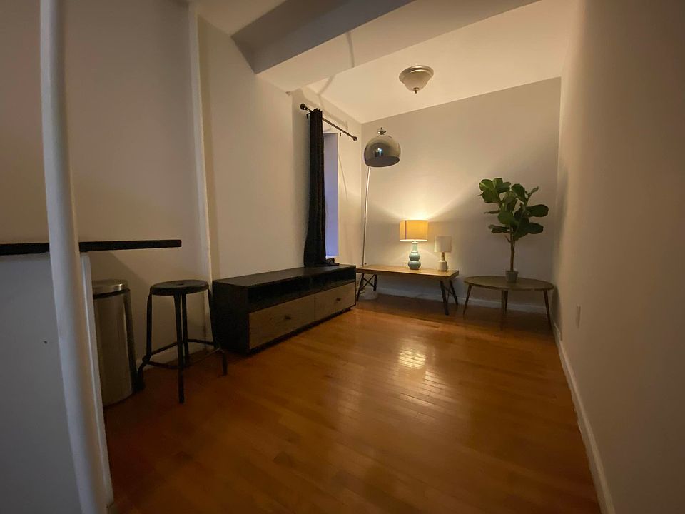1st image of 651 W 169th St APT 2