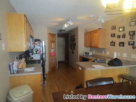 4th image of 822 Fairfield Pl NW