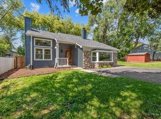 1113 Van Buren Ave, Wauconda, IL