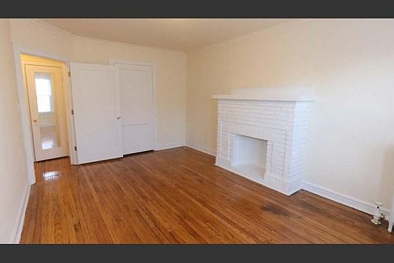 3rd image of 2506 W Pensacola Ave #1