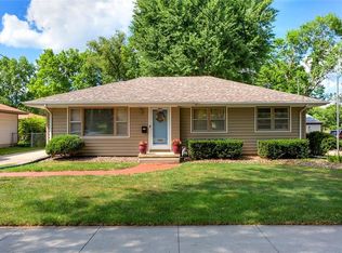 3917 Shawnee Ave, Des Moines, IA 50310
