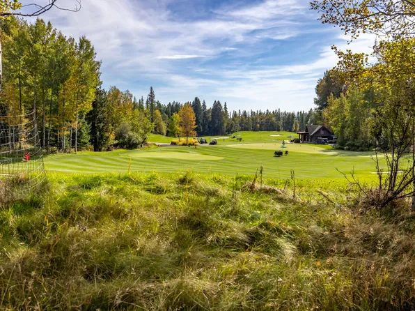 107 Kinnikinnik Cir, Whitefish, MT 59937