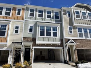 1087 Manorhaven Dr #28, Durham, NC 27703