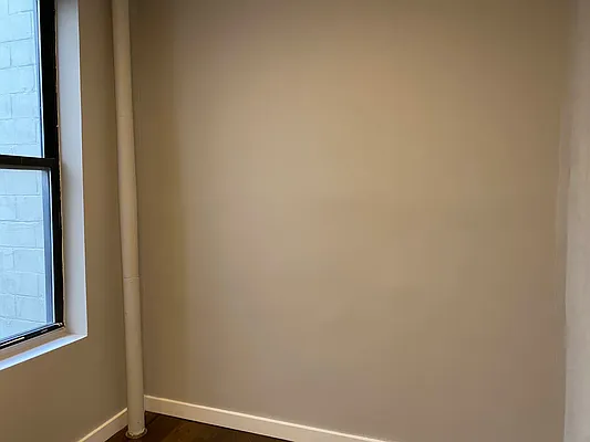 Rented by Premier One Realty LLC | media 6