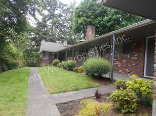 10 E Ave, Lake Oswego, OR 97034