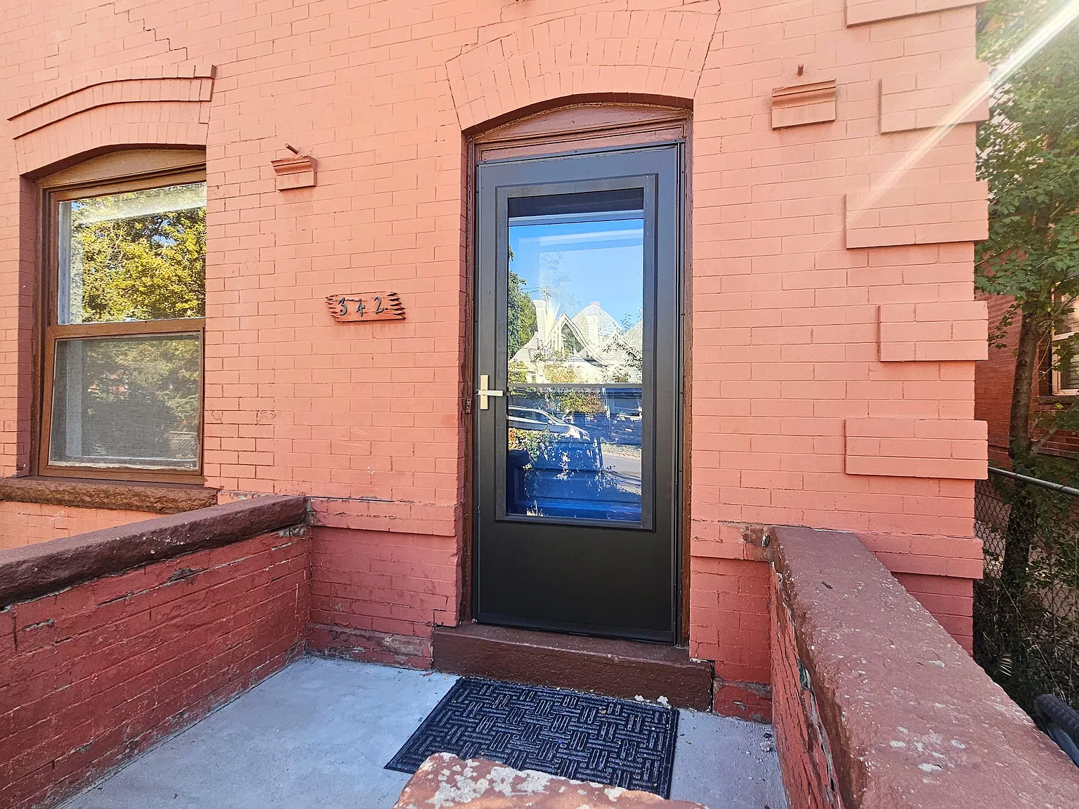 2 bed, 1450 sqft, $2,600 — Photo 2
