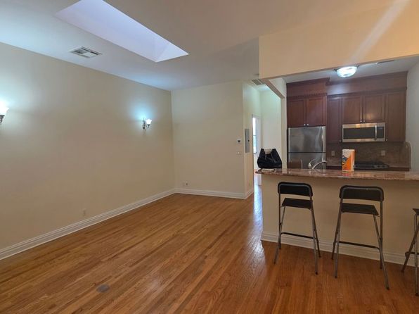 1637 Sheepshead Bay Rd APT 2D