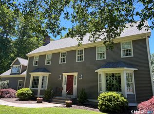 9 Osprey Drive, Seymour, CT 06483