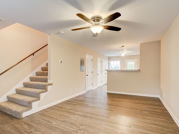 2nd image of 1238 Parkway Pl #B