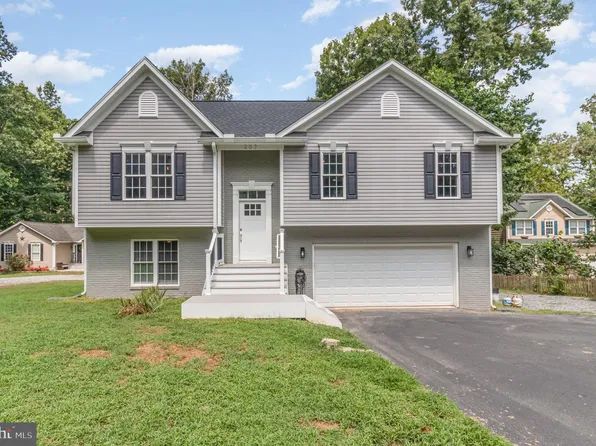 207 Estate Dr, Ruther Glen, VA 22546