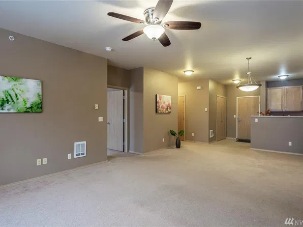 512 Darby Dr Unit 313, Bellingham, WA 98226