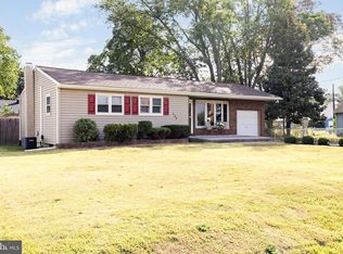 145 Dobbs Ave, Bellmawr, NJ 08031