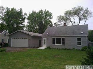 5367 Jackson Dr, Mounds View, MN 55112