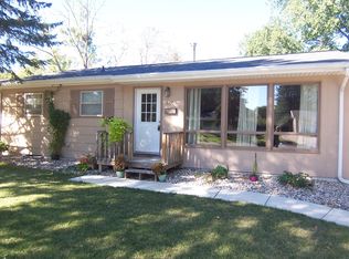 1805 Lincoln Ln, Brookings, SD 57006