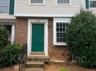 658 Lex Dr, Charlotte, NC 28262