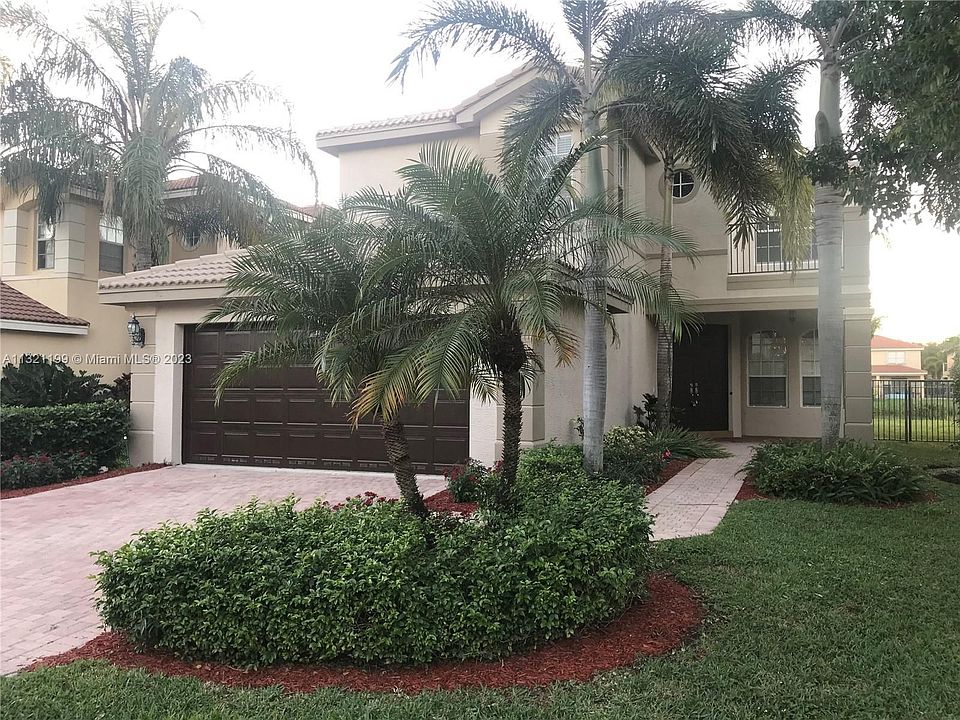 1st image of 10339 Gentlewood Forest Dr