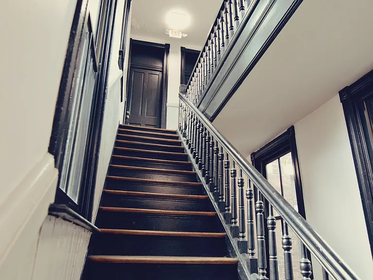 30 W Court St #302 — Photo 5