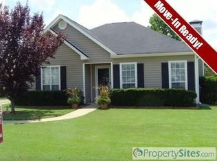 180 Cedar Bend Dr, Helena, AL 35080