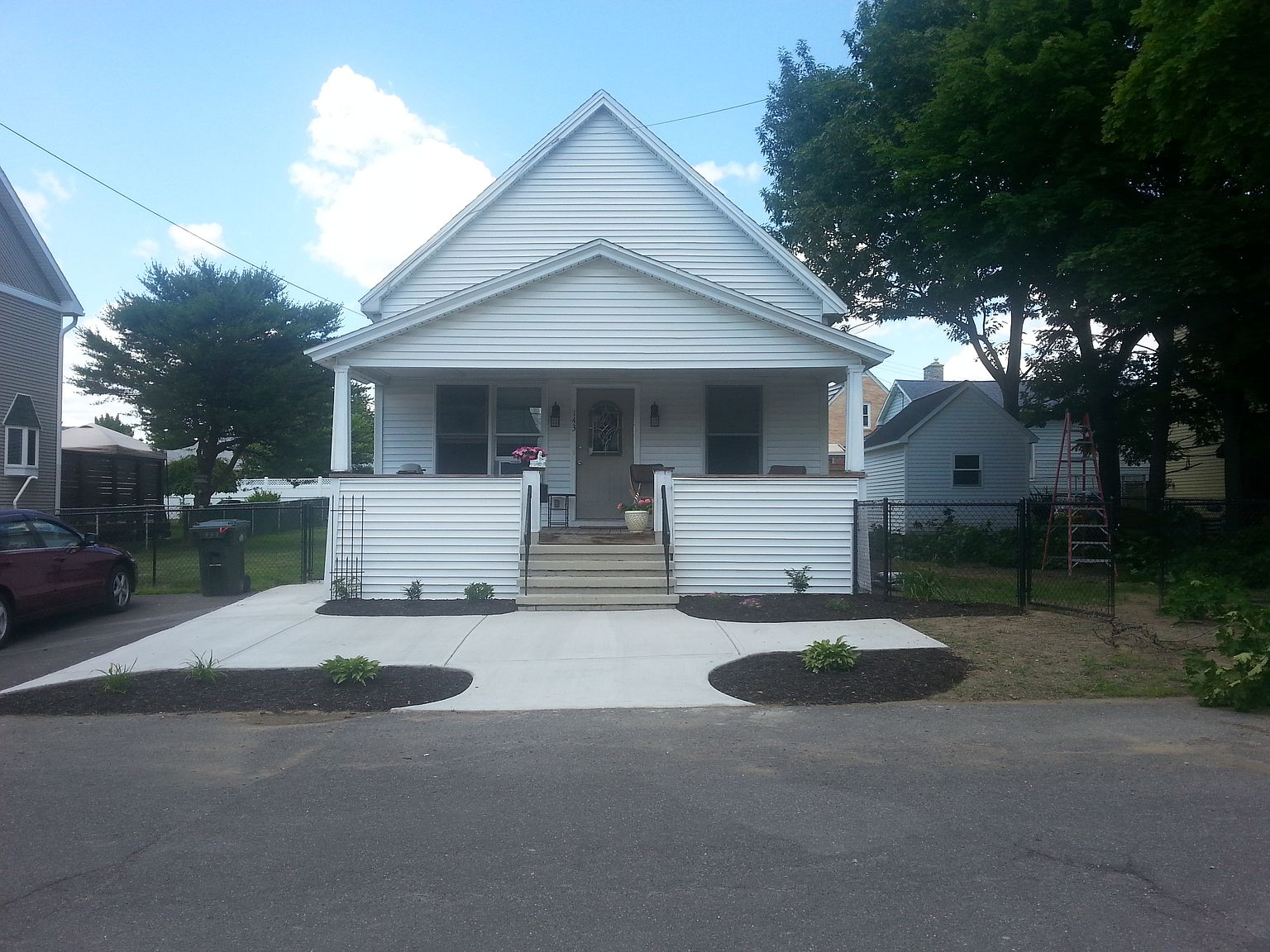 143 Van Schaick Ave, Cohoes, NY 12047 Zillow