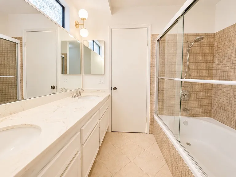 5451 Caminito Borde — Photo 21