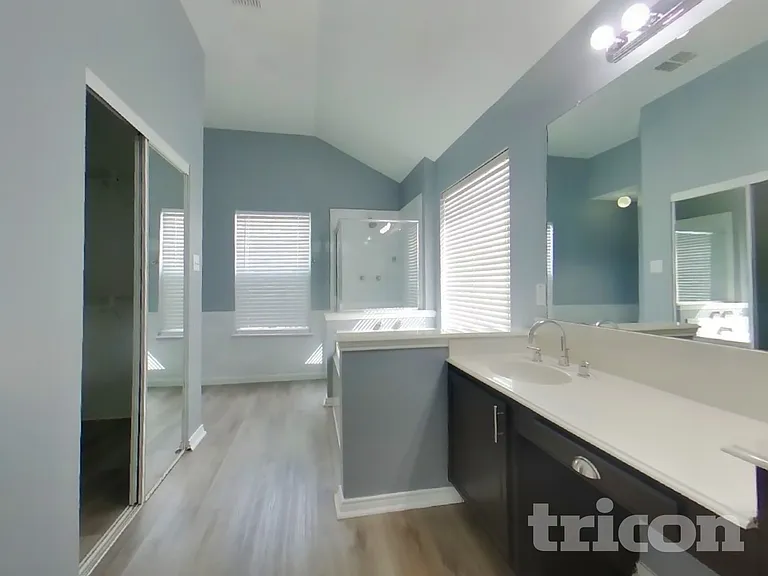 4916 Dougal Ave — Photo 9